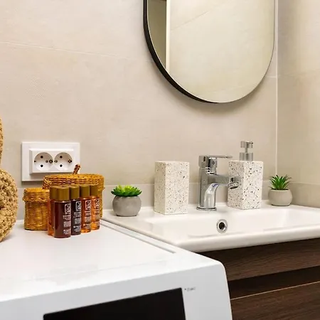 Family Fuzzy Muzzy 2 Bedrooms Mu *