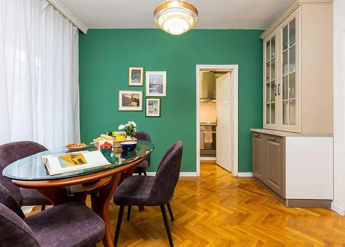 Family Fuzzy Muzzy 2 Bedrooms Mu Plovdiv