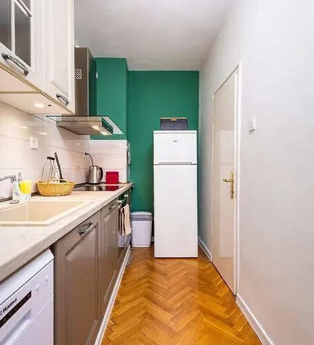 Family Fuzzy Muzzy 2 Bedrooms Mu Plovdiv