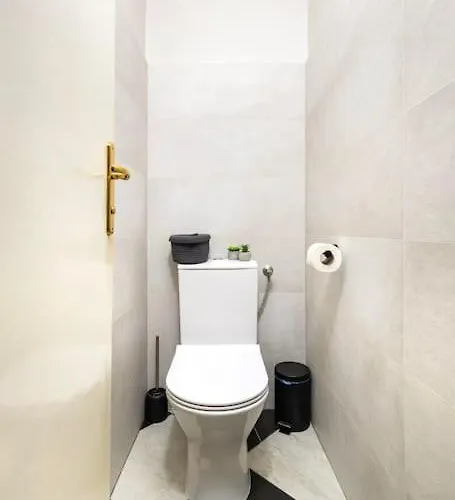 Family Fuzzy Muzzy 2 Bedrooms Mu