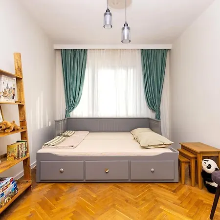 Family Fuzzy Muzzy 2 Bedrooms Mu Plovdiv