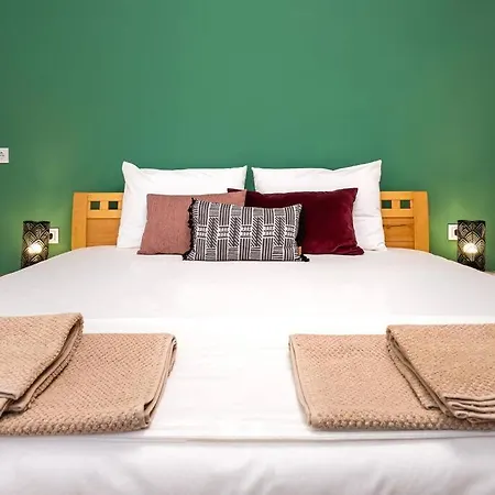 Family Fuzzy Muzzy 2 Bedrooms Mu * Plovdiv