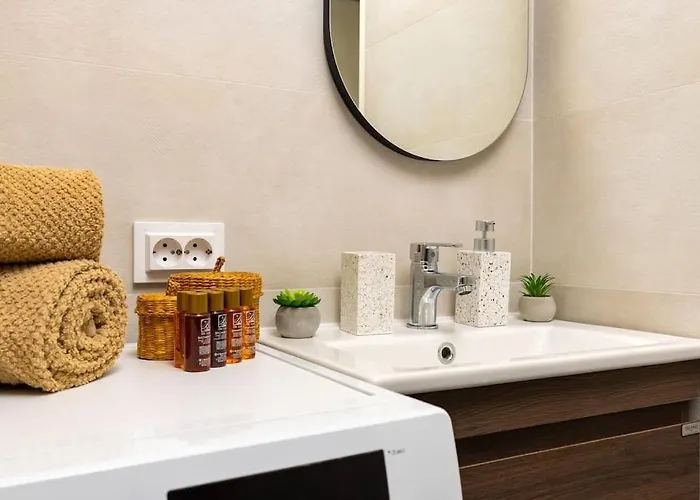 Family Fuzzy Muzzy 2 Bedrooms Mu *